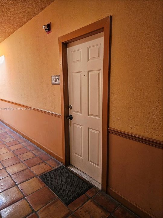 En Venta: $380,000 (1 camas, 1 baños, 888 Pies cuadrados)