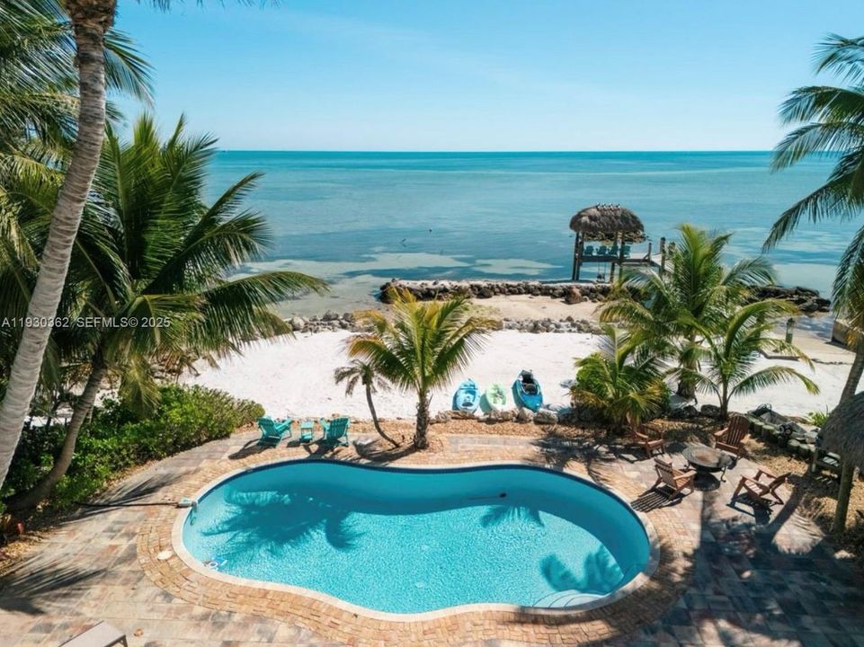 For Sale: $4,189,000 (4 beds, 4 baths, 2624 Square Feet)