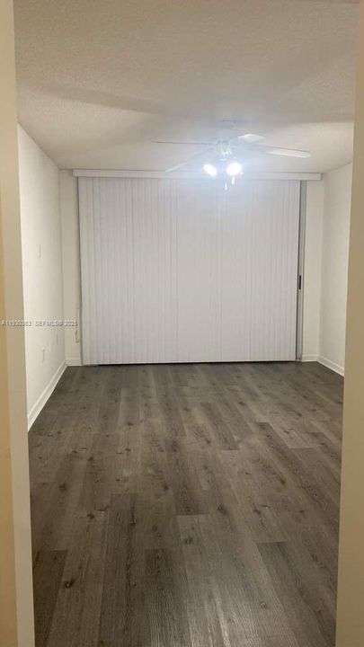 For Sale: $420,000 (2 beds, 2 baths, 1000 Square Feet)