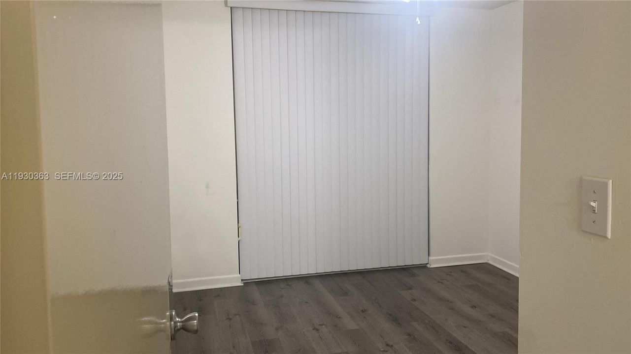 For Sale: $420,000 (2 beds, 2 baths, 1000 Square Feet)