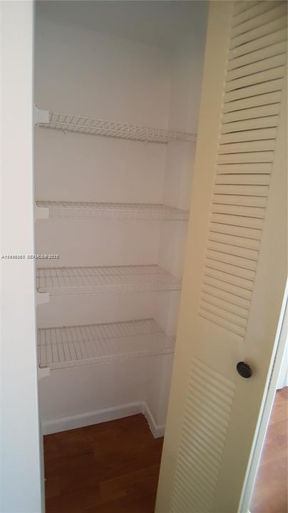 For Sale: $420,000 (2 beds, 2 baths, 1000 Square Feet)