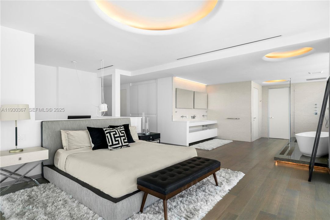 En Renta: $28,000 (4 camas, 4 baños, 4495 Pies cuadrados)