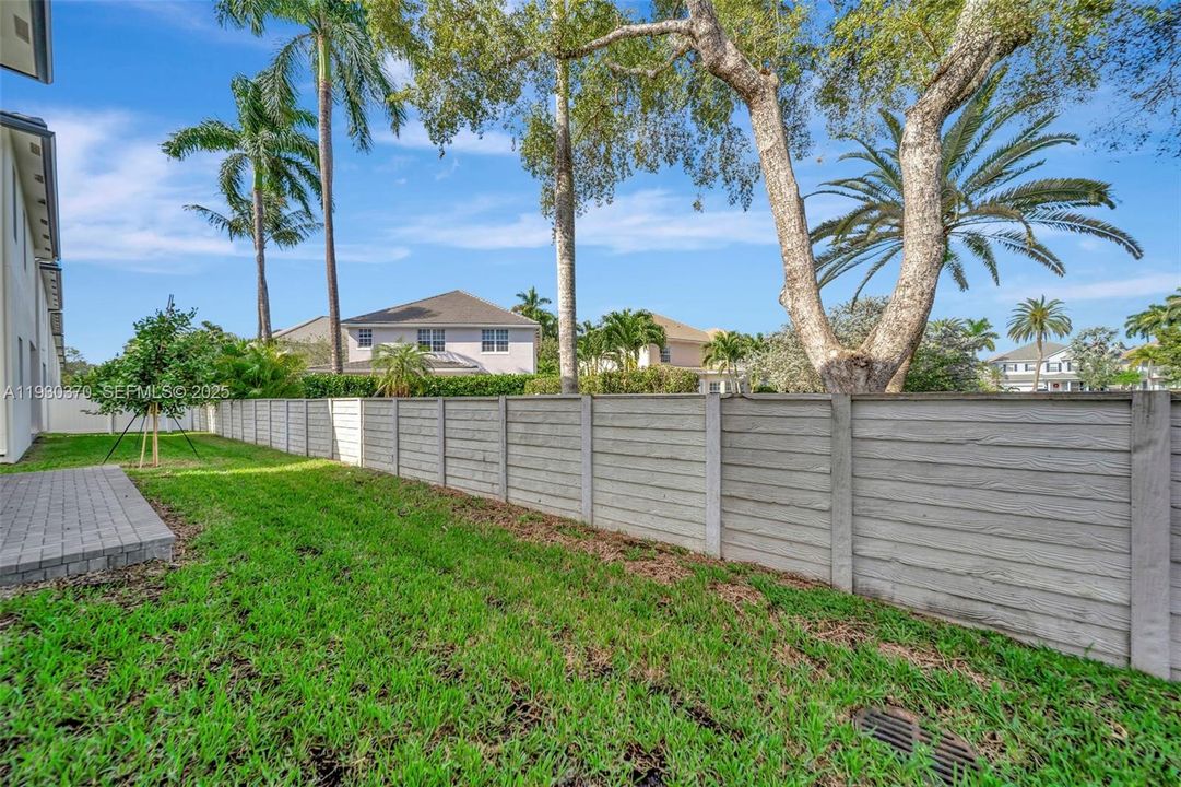 For Sale: $1,600,000 (4 beds, 3 baths, 2831 Square Feet)