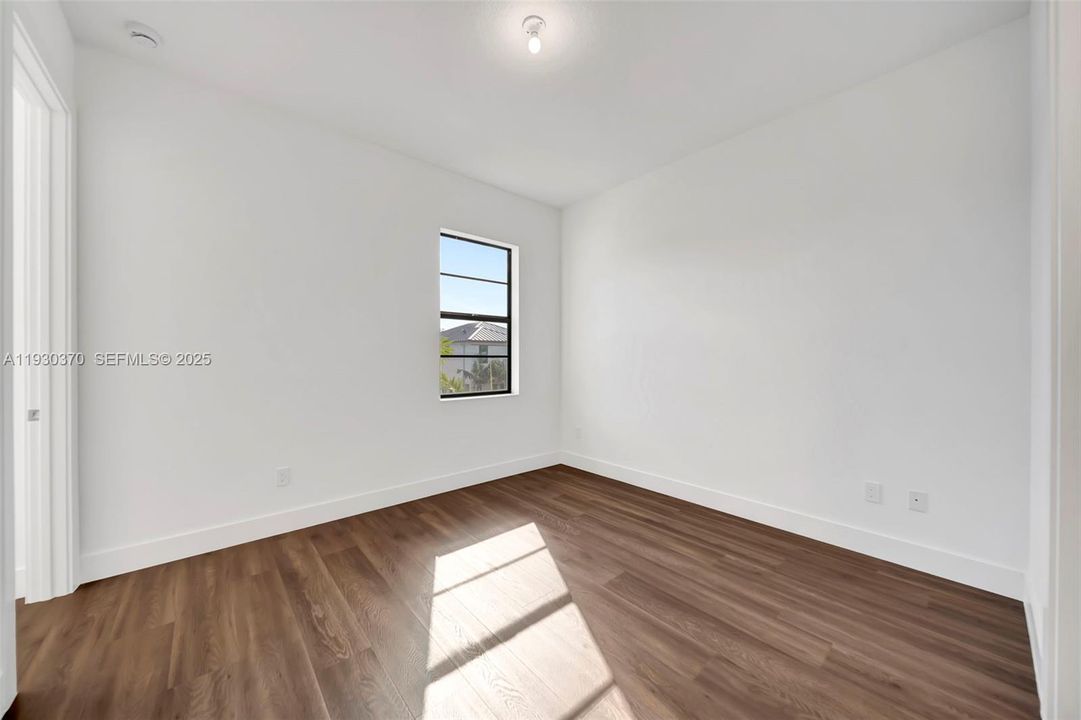 For Sale: $1,600,000 (4 beds, 3 baths, 2831 Square Feet)