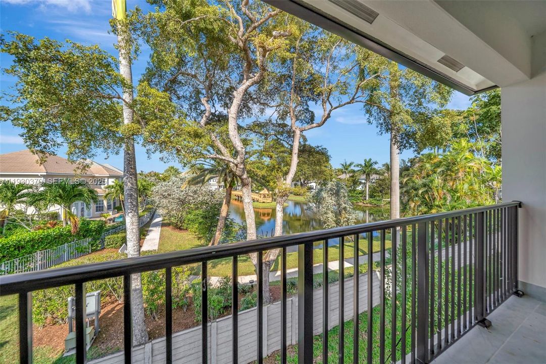 For Sale: $1,600,000 (4 beds, 3 baths, 2831 Square Feet)