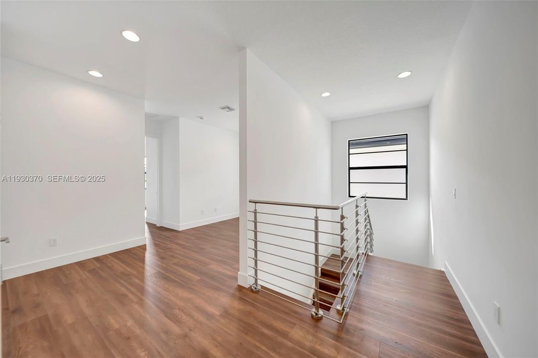 For Sale: $1,600,000 (4 beds, 3 baths, 2831 Square Feet)