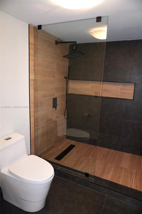 For Sale: $465,000 (3 beds, 2 baths, 1632 Square Feet)