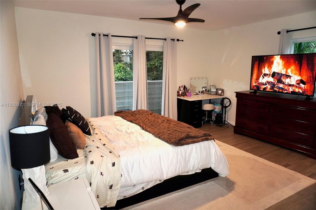 For Sale: $465,000 (3 beds, 2 baths, 1632 Square Feet)