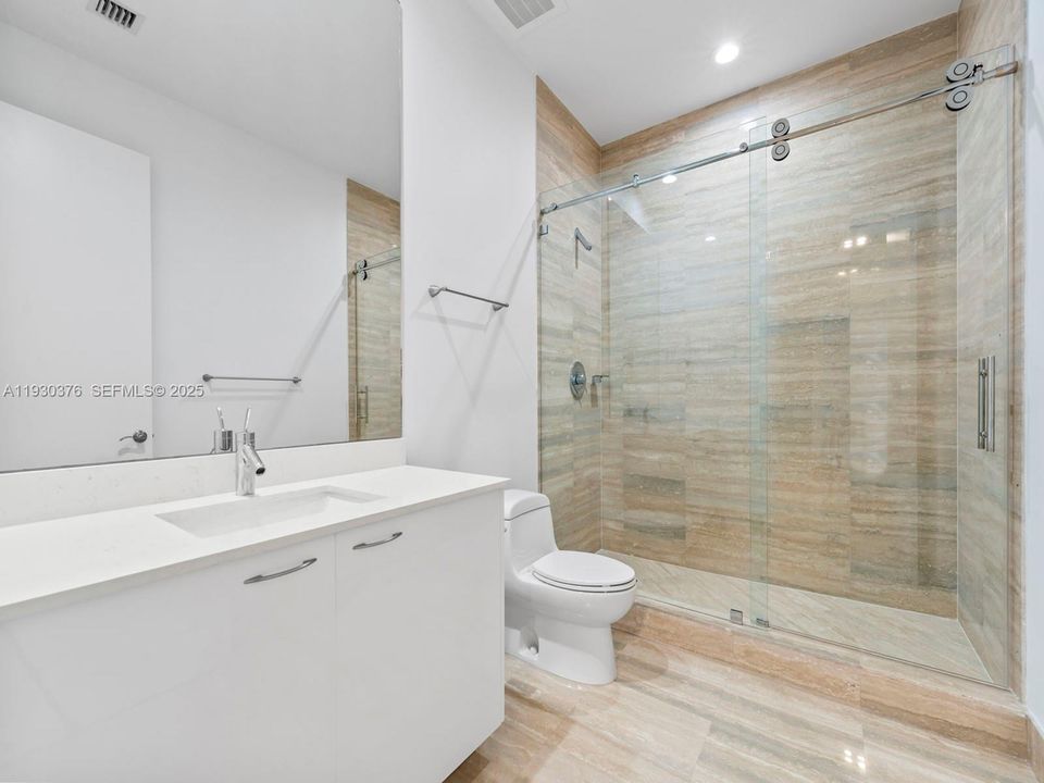 En Venta: $1,850,000 (2 camas, 3 baños, 2084 Pies cuadrados)