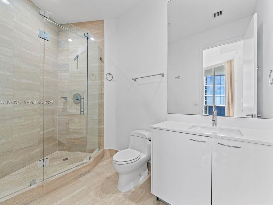 En Venta: $1,850,000 (2 camas, 3 baños, 2084 Pies cuadrados)