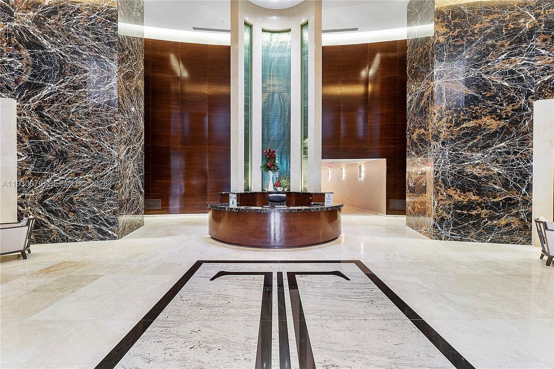 En Venta: $1,850,000 (2 camas, 3 baños, 2084 Pies cuadrados)