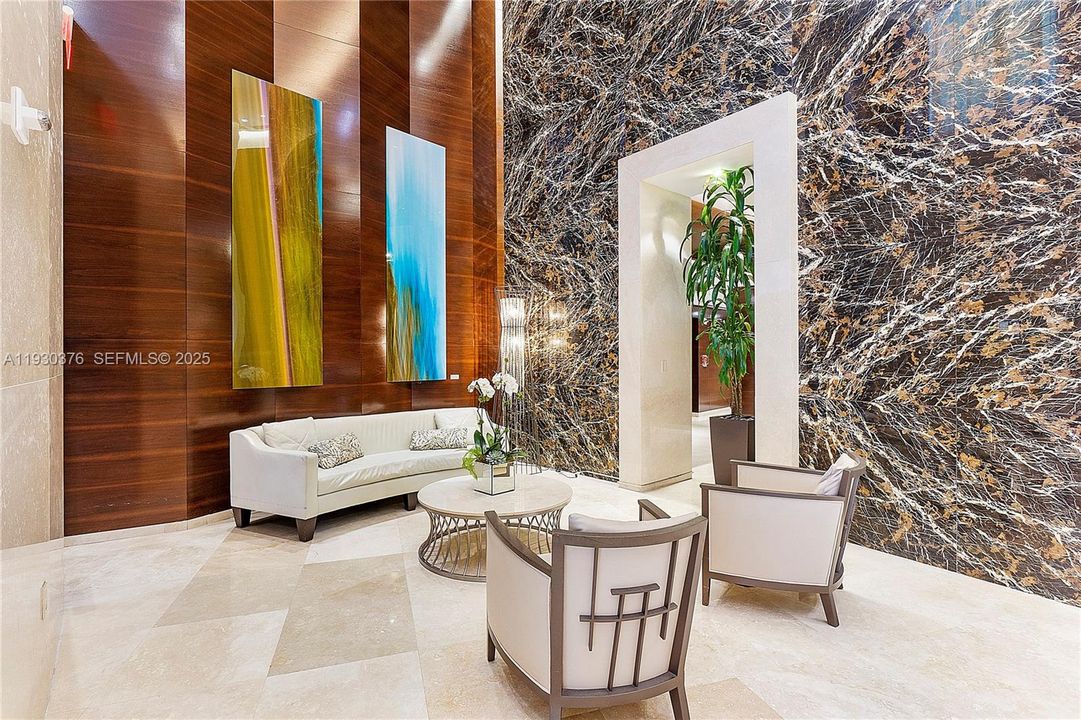 En Venta: $1,850,000 (2 camas, 3 baños, 2084 Pies cuadrados)