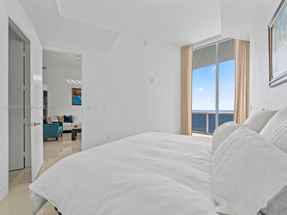 En Venta: $1,850,000 (2 camas, 3 baños, 2084 Pies cuadrados)