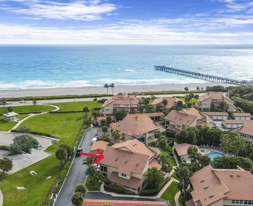 En Venta: $950,000 (3 camas, 2 baños, 1700 Pies cuadrados)