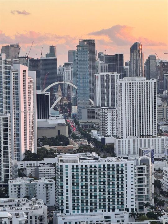 For Rent: $3,300 (1 beds, 1 baths, 610 Square Feet)