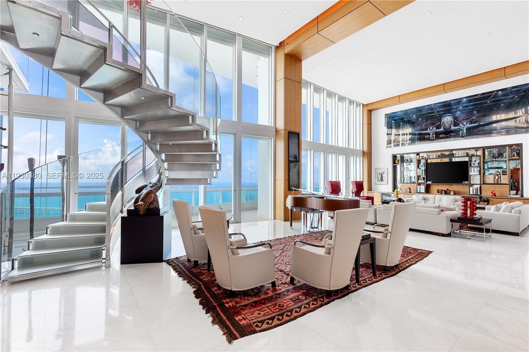 For Sale: $16,000,000 (4 beds, 8 baths, 10000 Square Feet)