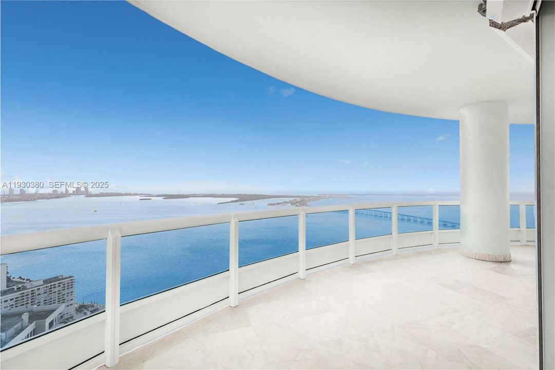 For Sale: $16,000,000 (4 beds, 8 baths, 10000 Square Feet)