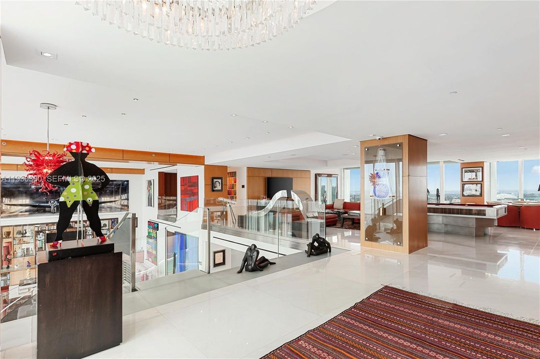 For Sale: $16,000,000 (4 beds, 8 baths, 10000 Square Feet)