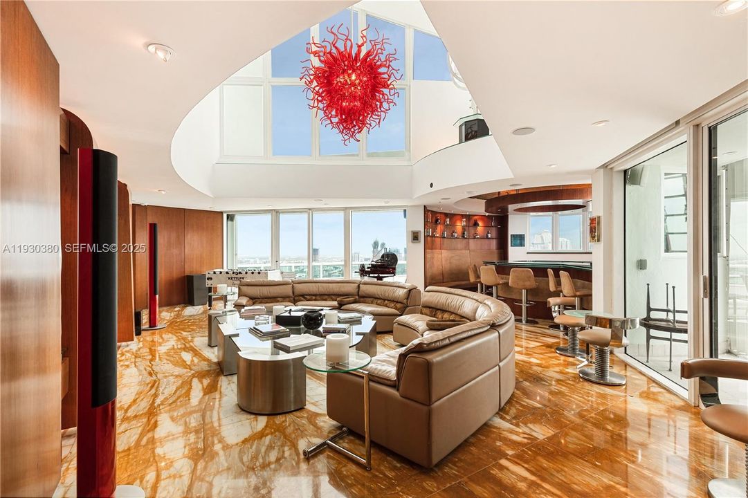 For Sale: $16,000,000 (4 beds, 8 baths, 10000 Square Feet)