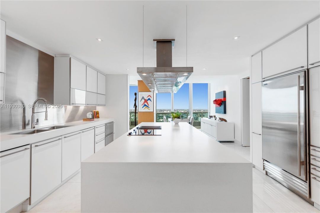 For Sale: $16,000,000 (4 beds, 8 baths, 10000 Square Feet)