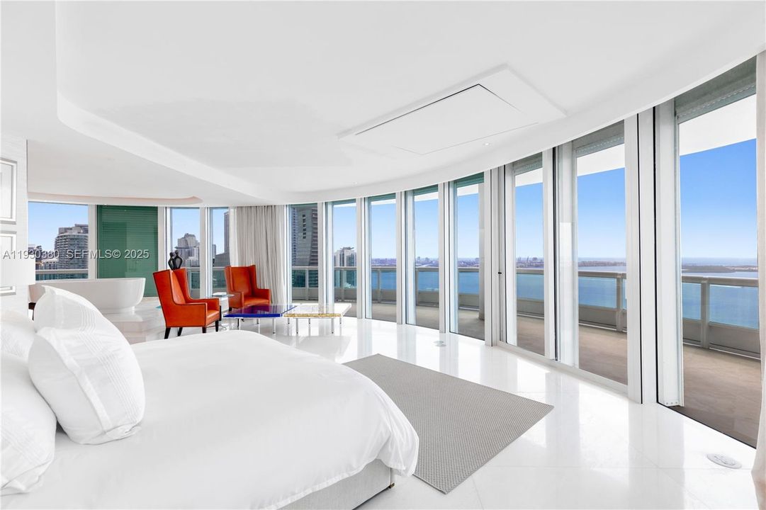 For Sale: $16,000,000 (4 beds, 8 baths, 10000 Square Feet)