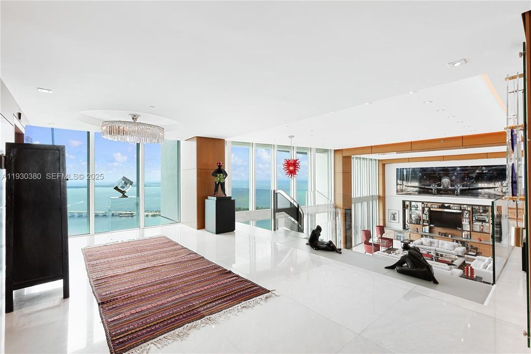 For Sale: $16,000,000 (4 beds, 8 baths, 10000 Square Feet)