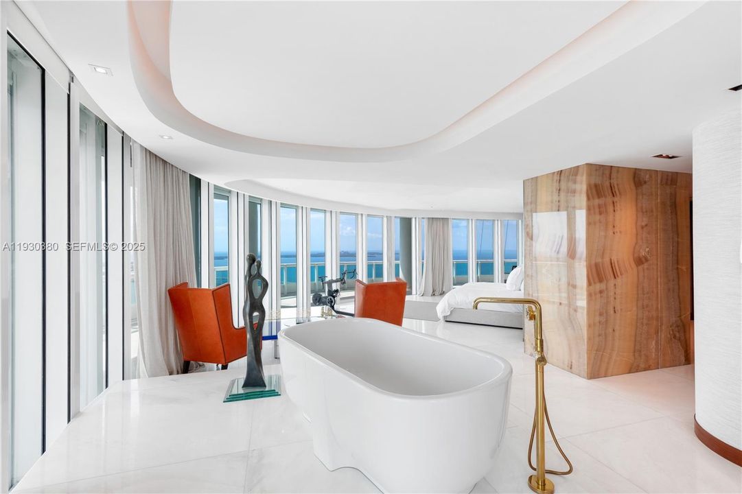 For Sale: $16,000,000 (4 beds, 8 baths, 10000 Square Feet)