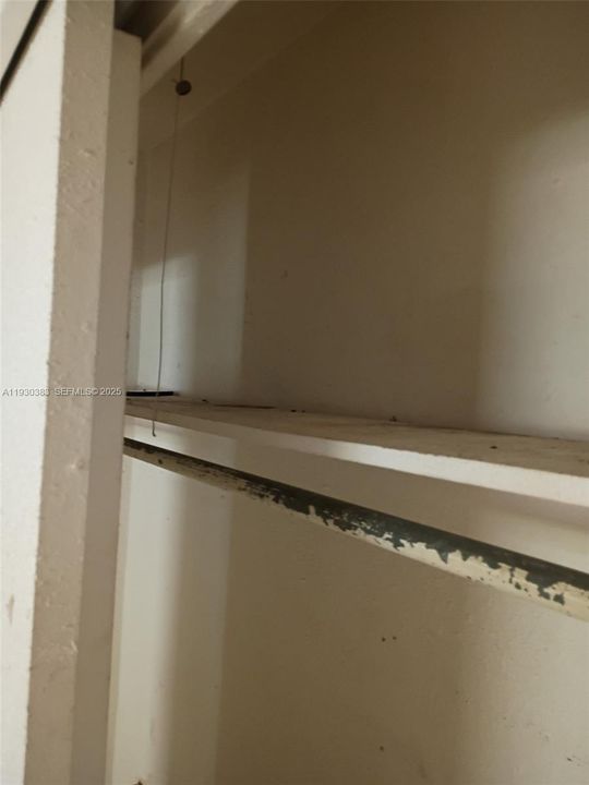 出租: $1,650 (2 贝兹, 1 浴室, 2394 平方英尺)