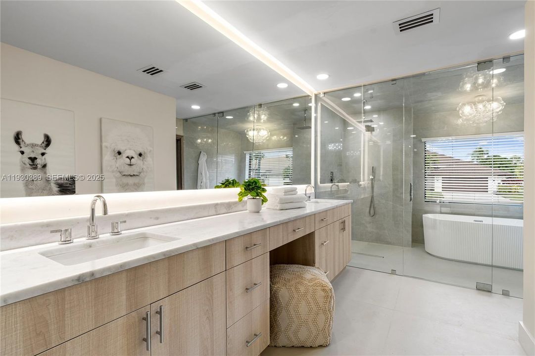 待售: $1,775,000 (3 贝兹, 2 浴室, 2618 平方英尺)