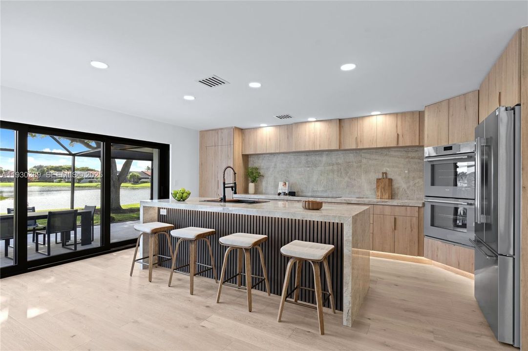 待售: $1,775,000 (3 贝兹, 2 浴室, 2618 平方英尺)