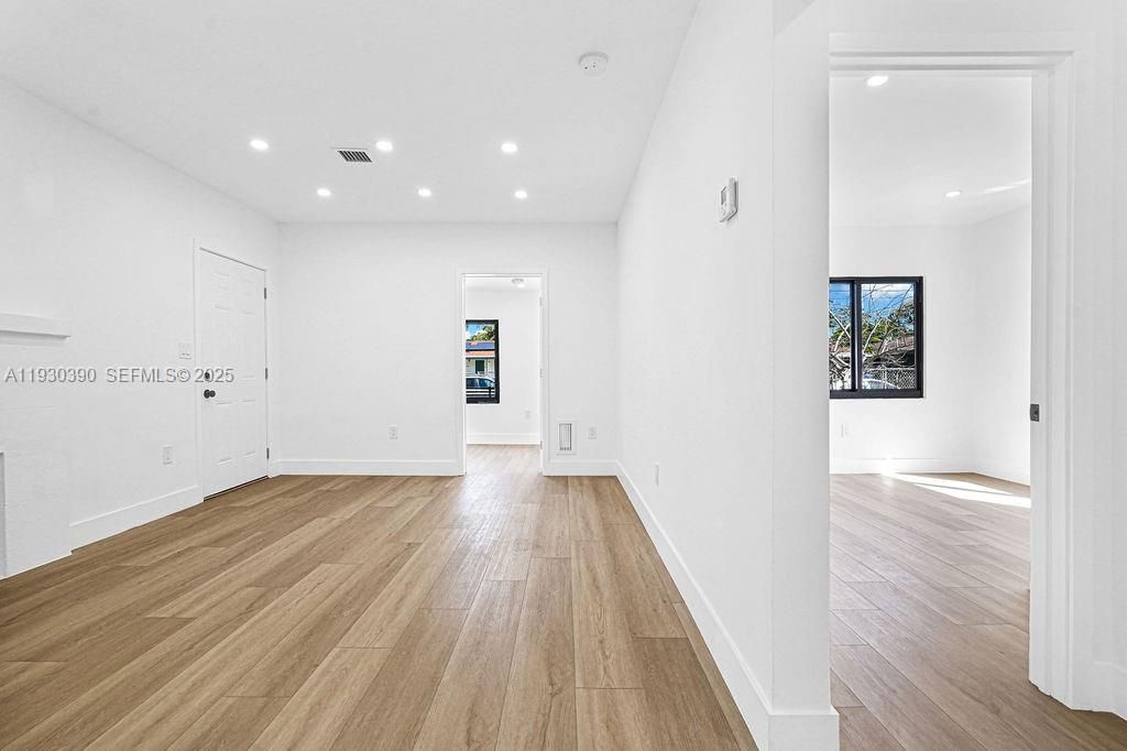 En Venta: $775,000 (0 camas, 0 baños, 1566 Pies cuadrados)