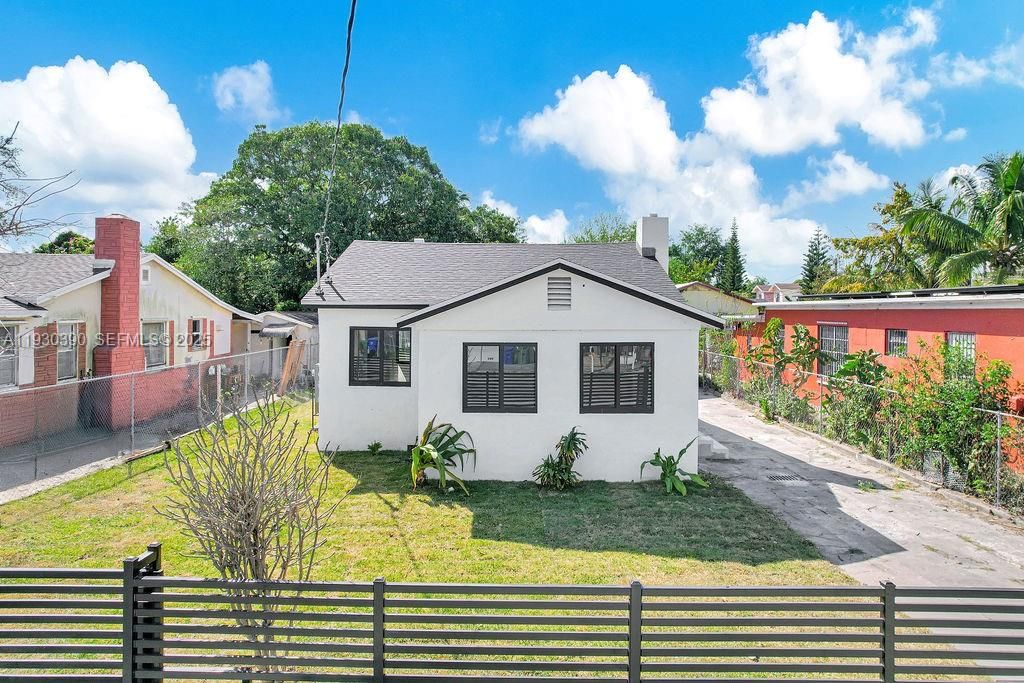 En Venta: $775,000 (0 camas, 0 baños, 1566 Pies cuadrados)