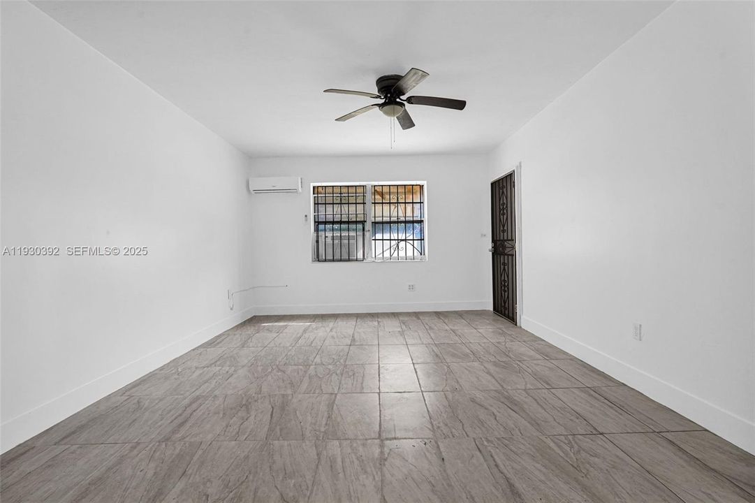 En Renta: $2,500 (2 camas, 1 baños, 1565 Pies cuadrados)