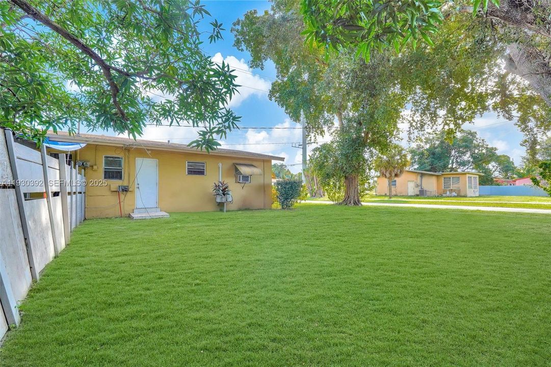 En Renta: $2,500 (2 camas, 1 baños, 1565 Pies cuadrados)