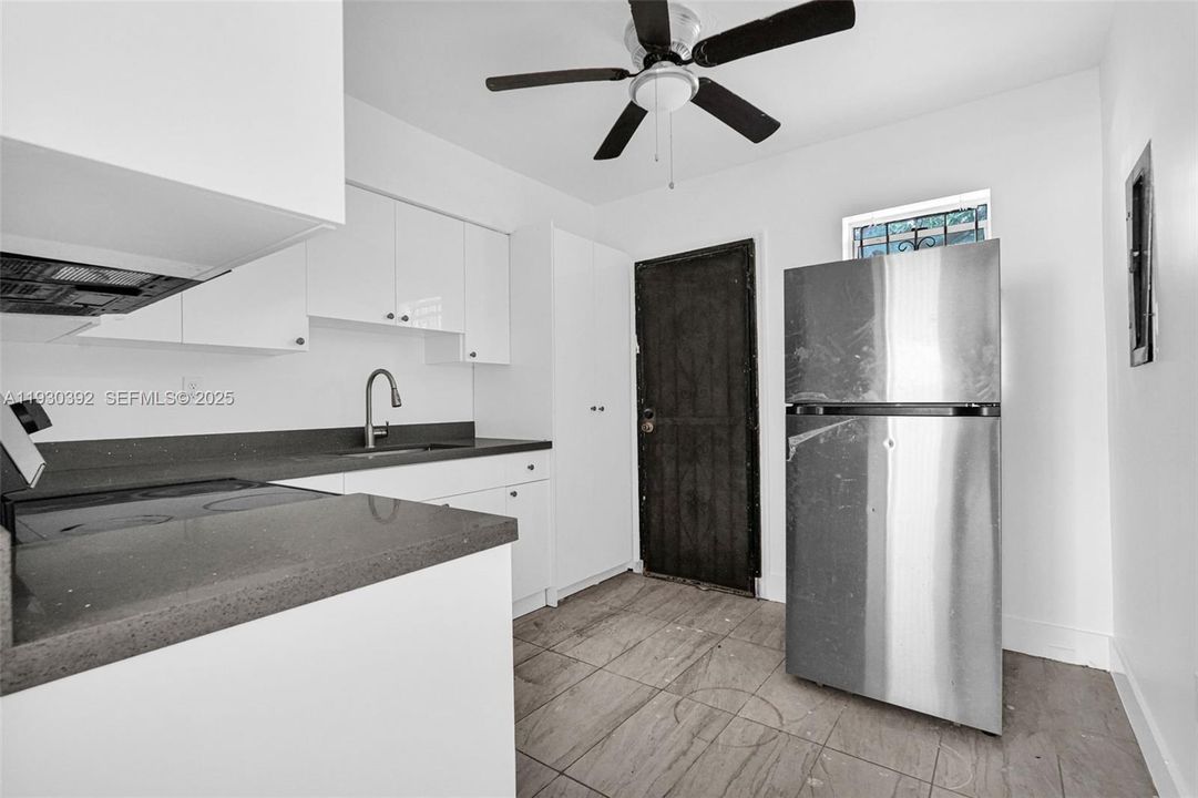 En Renta: $2,500 (2 camas, 1 baños, 1565 Pies cuadrados)