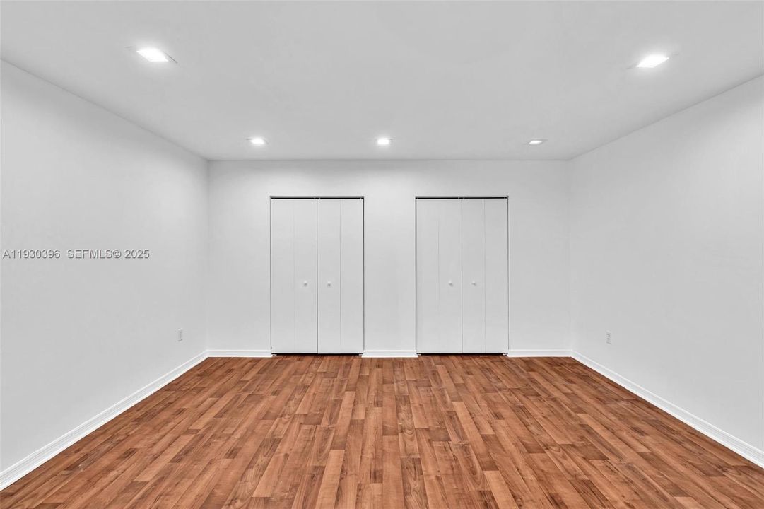 В аренду: $7,200 (5 спален, 3 ванн, 2274 Квадратных фут)