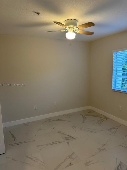 En Renta: $4,000 (4 camas, 3 baños, 1481 Pies cuadrados)