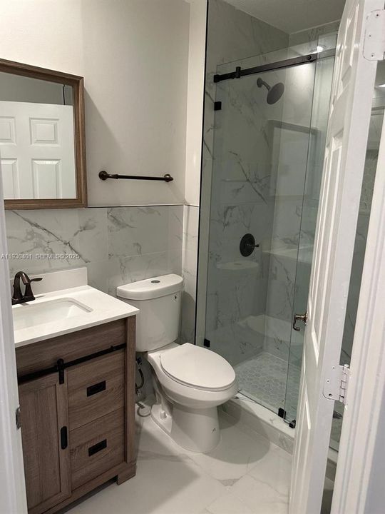 En Renta: $4,000 (4 camas, 3 baños, 1481 Pies cuadrados)