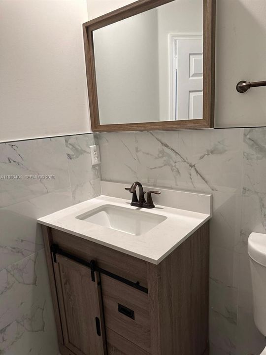 En Renta: $4,000 (4 camas, 3 baños, 1481 Pies cuadrados)