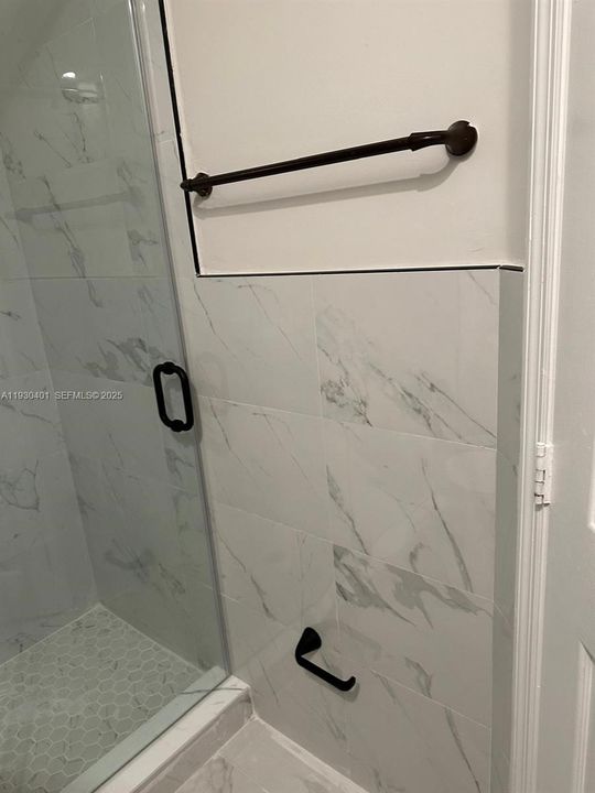 En Renta: $4,000 (4 camas, 3 baños, 1481 Pies cuadrados)