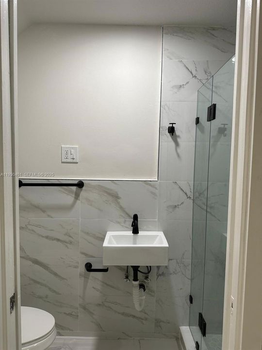 En Renta: $4,000 (4 camas, 3 baños, 1481 Pies cuadrados)