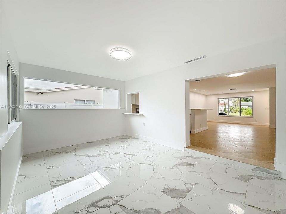 На продажу: $750,000 (3 спален, 2 ванн, 1625 Квадратных фут)