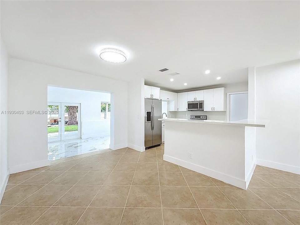 На продажу: $750,000 (3 спален, 2 ванн, 1625 Квадратных фут)