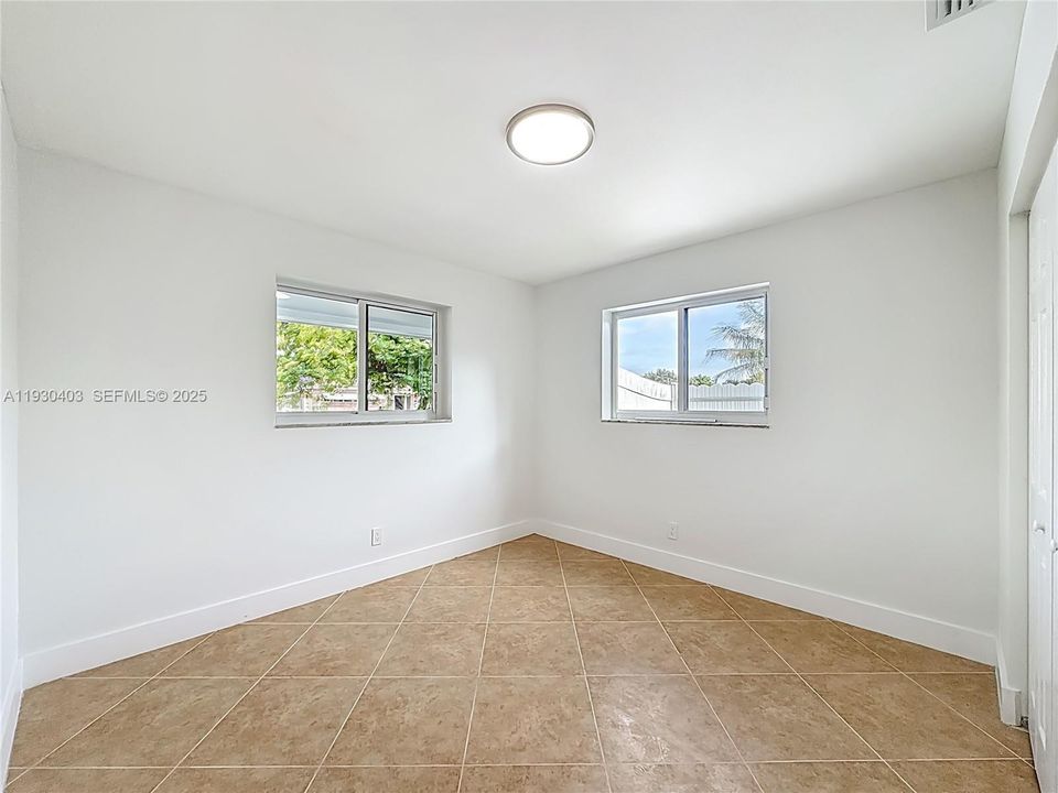 На продажу: $750,000 (3 спален, 2 ванн, 1625 Квадратных фут)