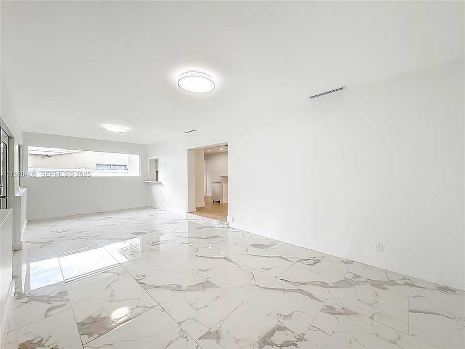 На продажу: $750,000 (3 спален, 2 ванн, 1625 Квадратных фут)