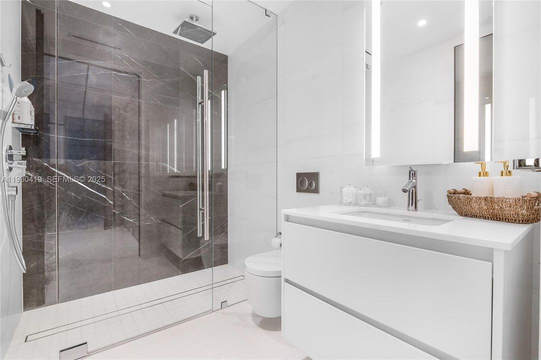 En Renta: $35,000 (3 camas, 5 baños, 3214 Pies cuadrados)