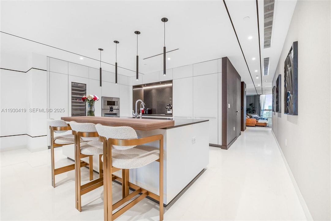 En Renta: $35,000 (3 camas, 5 baños, 3214 Pies cuadrados)