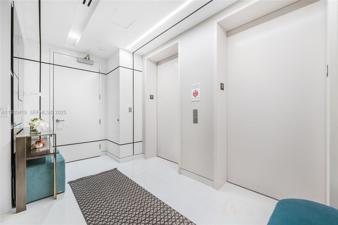 En Renta: $35,000 (3 camas, 5 baños, 3214 Pies cuadrados)