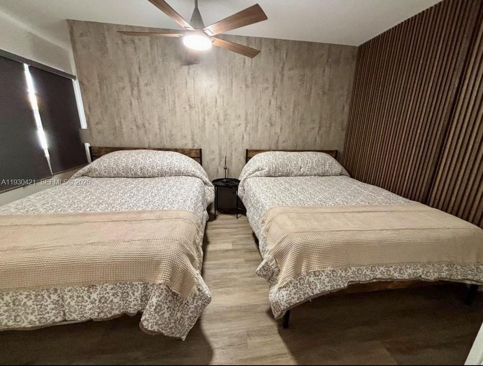 For Sale: $249,000 (1 beds, 1 baths, 568 Square Feet)