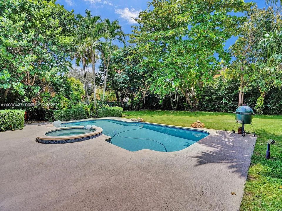 En Renta: $8,500 (3 camas, 2 baños, 1808 Pies cuadrados)